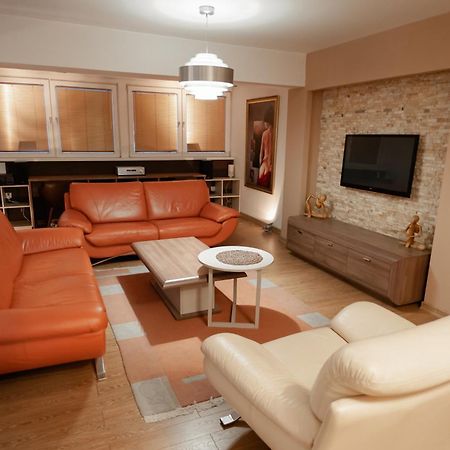 Grand Central Apartment Skopje Exterior foto